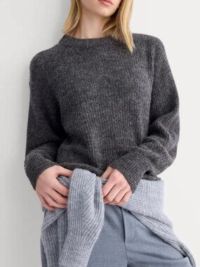 NWT Everlane Women The Cocoon Crew in Alpaca Dark Gray, Size M, Retail $128